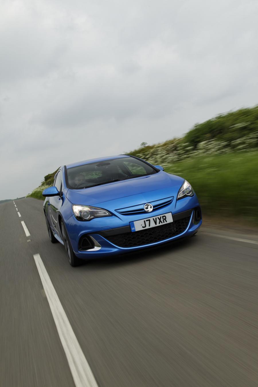  Vauxhall Astra VXR 2012 года  (фото 235 из 274)
